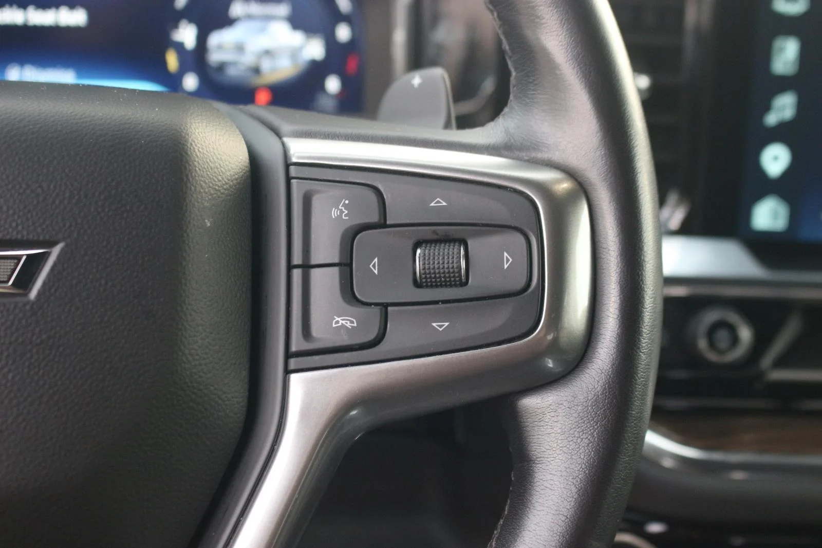 Used 2022 Dark Ash Metallic Chevrolet RST image 21