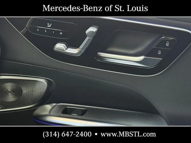 New 2026 Verde Silver Metallic Mercedes-Benz GLC 300 image 18