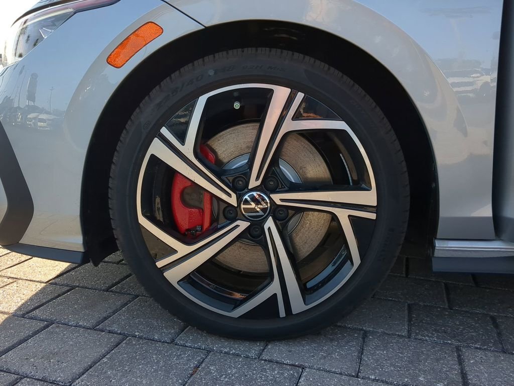 2026 Volkswagen Golf GTI SE - Photo 33