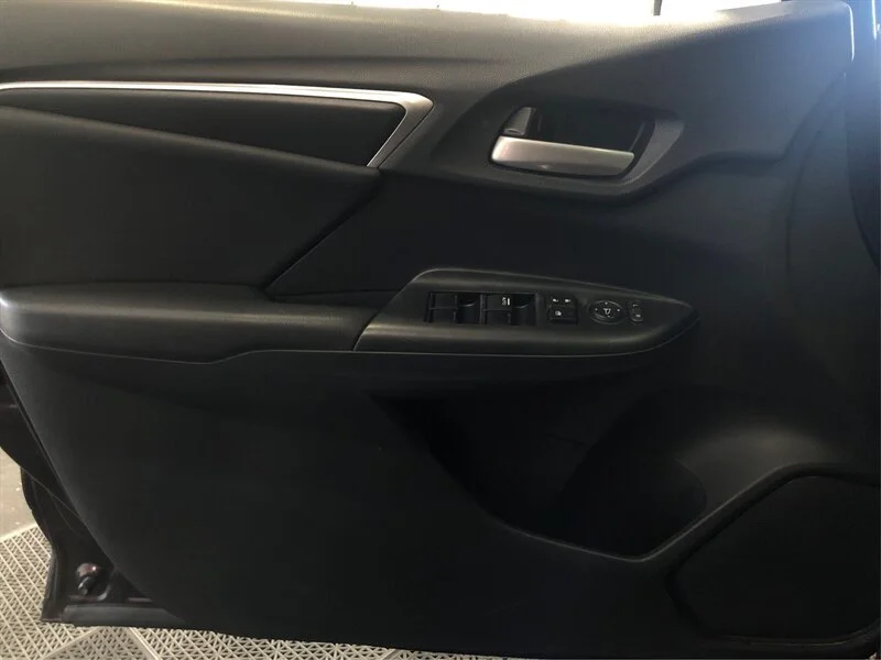 Used 2016 Passion Berry Pearl Honda EX-L image 17