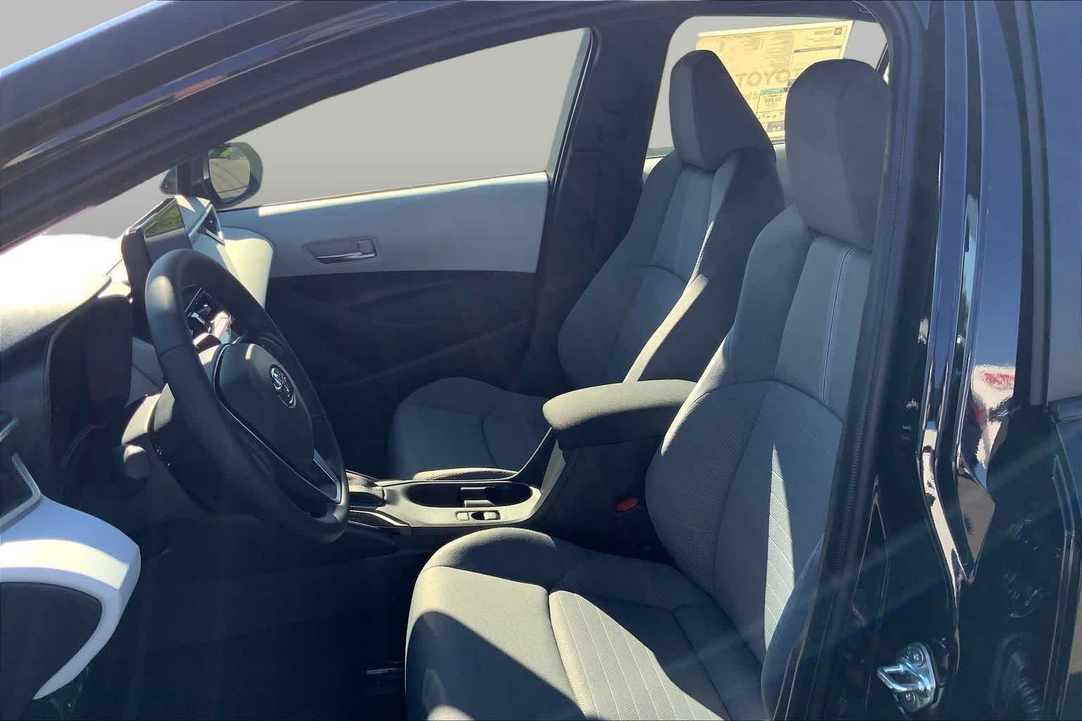 New 2026 Midnight Black Metallic Toyota Hybrid SE image 9