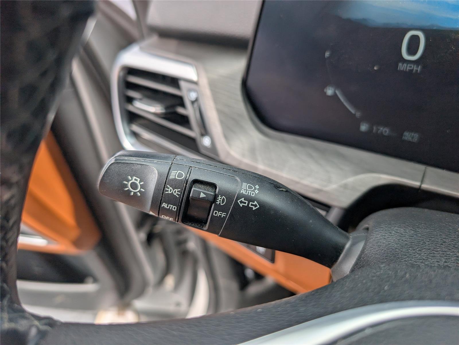 Used 2023 Wolf Gray Kia SX X-Line image 25