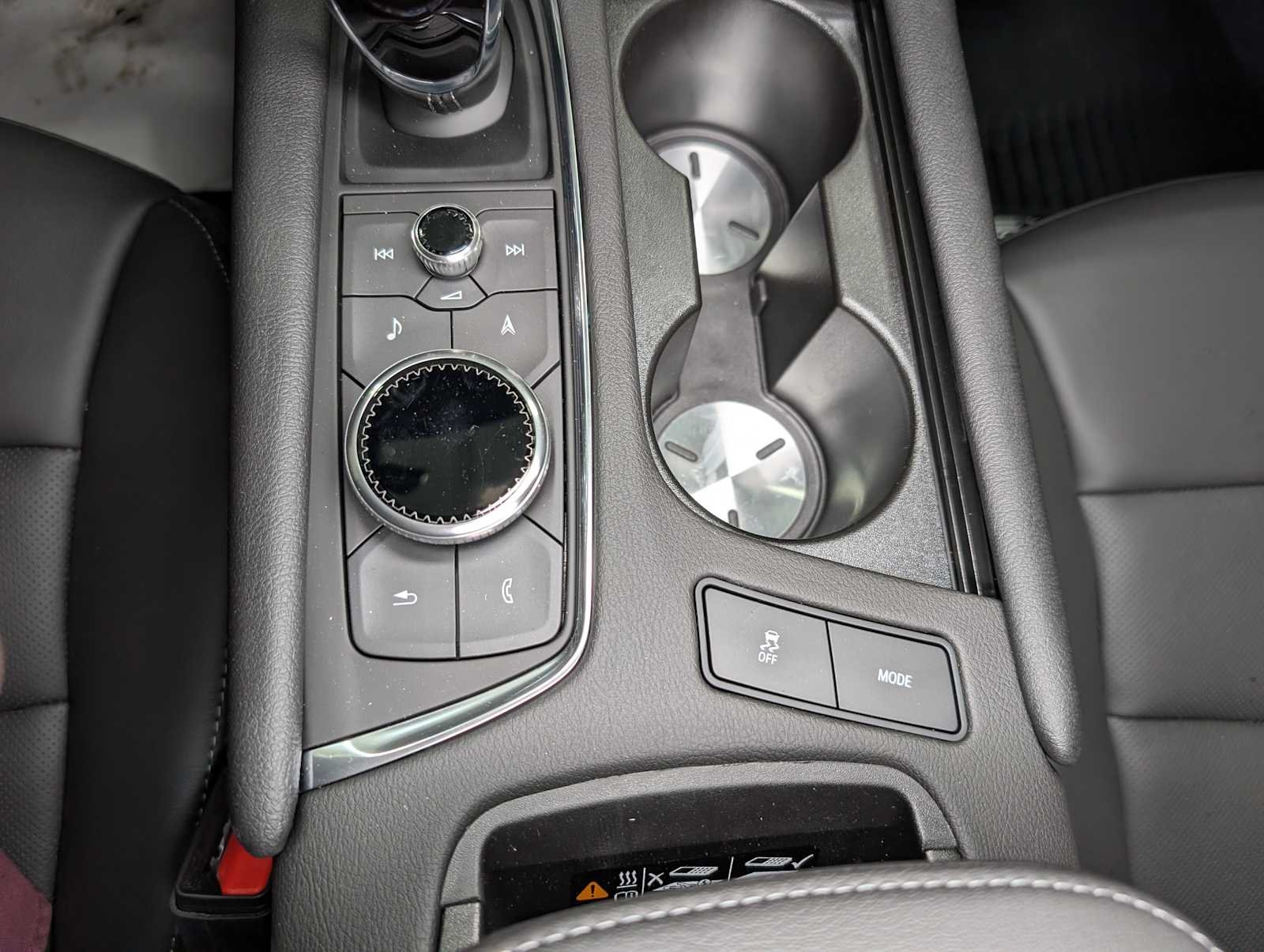 2025 Cadillac XT5 Premium Luxury - Photo 24