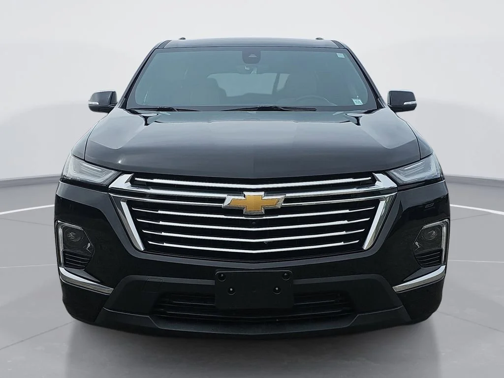 Used 2023 Mosaic Black Metallic Chevrolet Premier image 10
