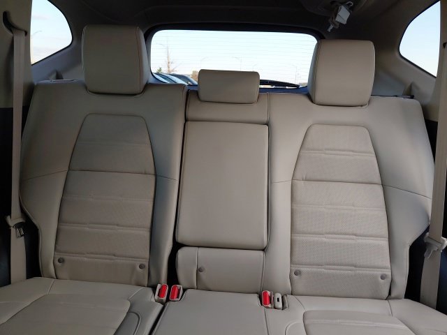 Used 2019 White Honda EX-L image 27