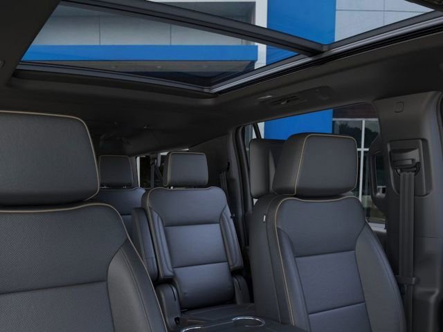 2026 Chevrolet Suburban Premier - Photo 24