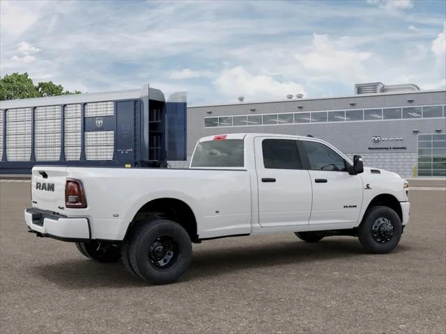 New 2026 Bright White Clear-Coat Exterior Paint RAM BIG HORN image 12