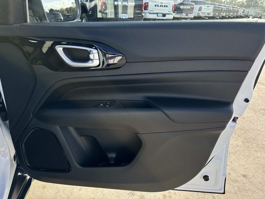 2026 Jeep Compass Altitude - Photo 25