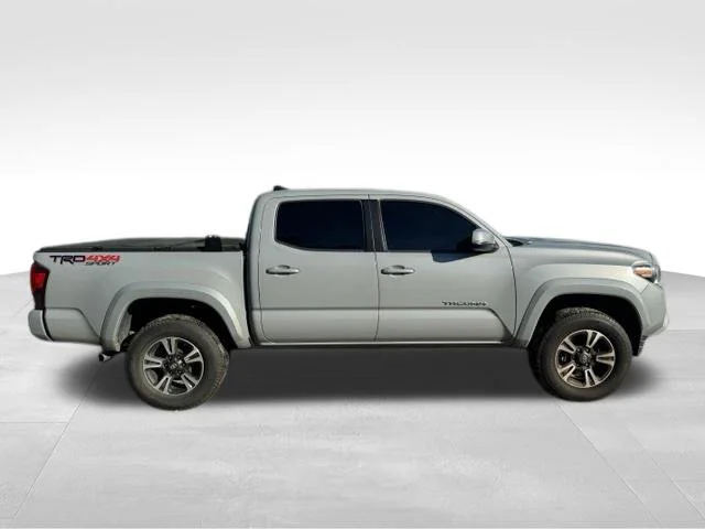 Used 2018  Toyota TRD Sport image 7