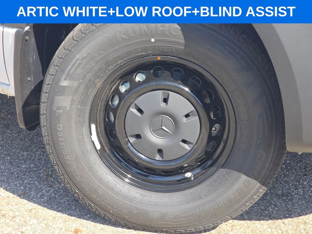 New 2026 Arctic White Mercedes-Benz Cargo 144 WB image 8