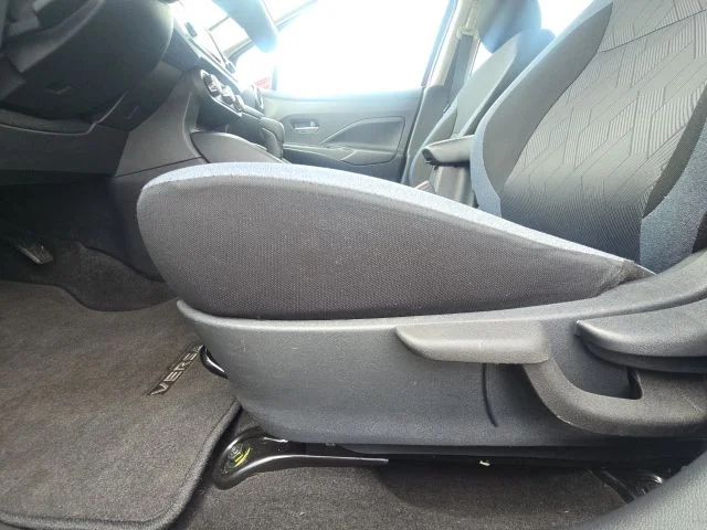 2024 Nissan Versa Sedan SV - Photo 19