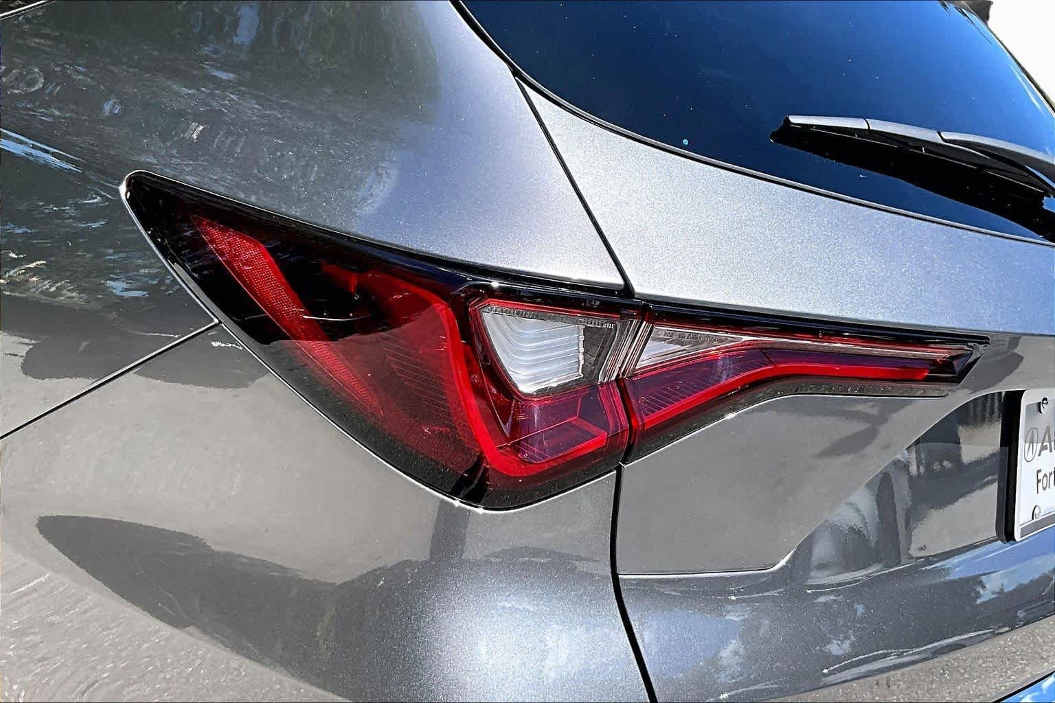 Used 2026 Liquid Carbon Metallic Acura  image 29