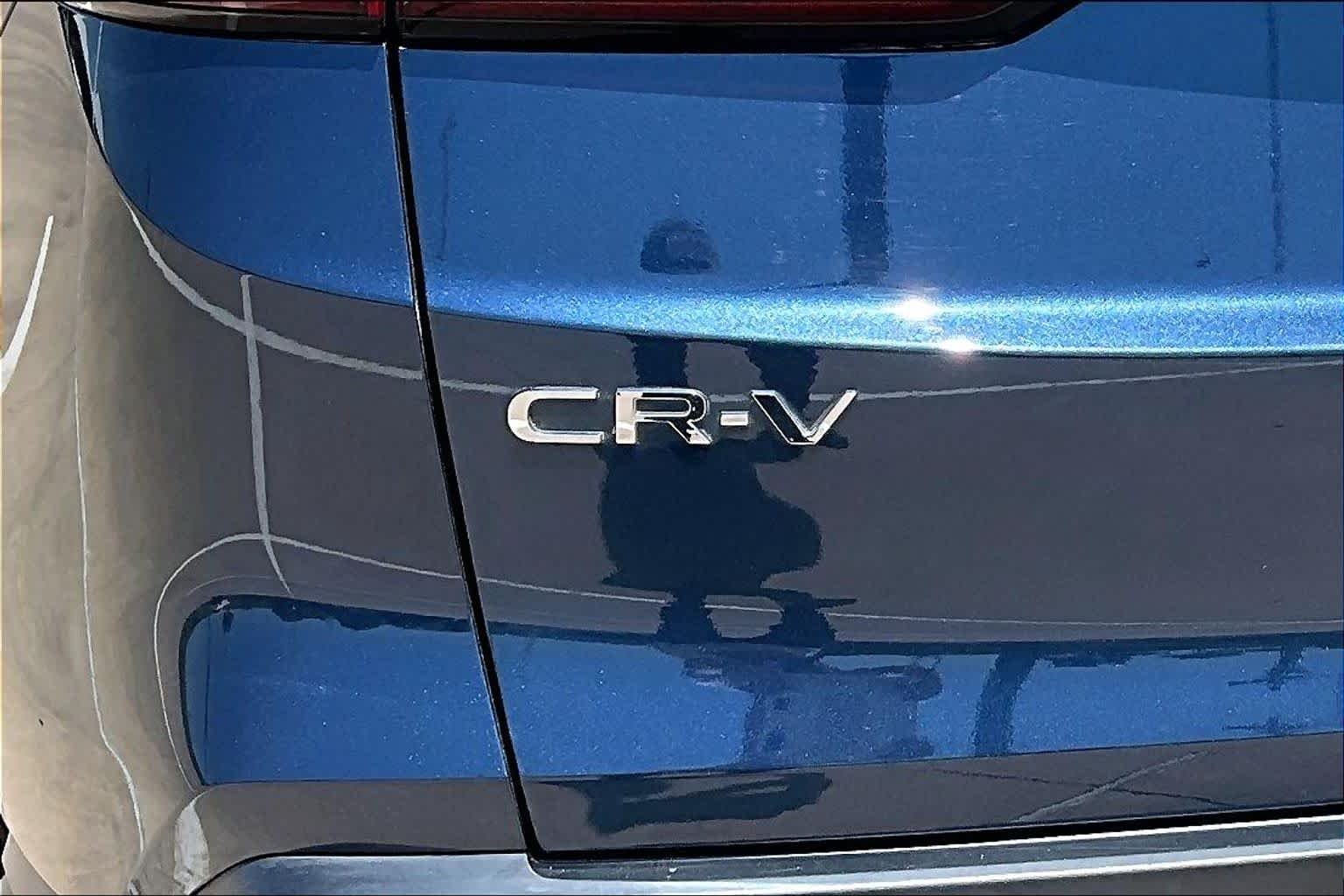 Used 2024 Canyon River Blue Metallic Honda EX image 29