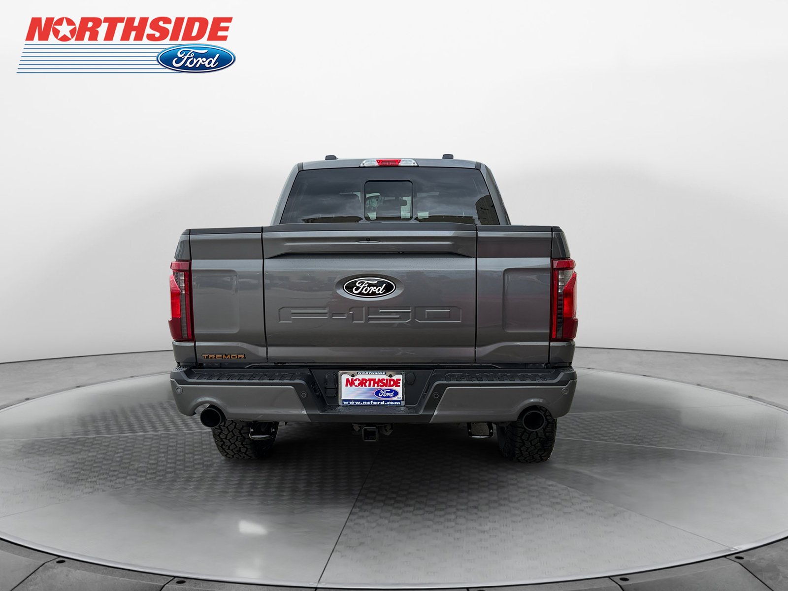 New 2026 Carbonized Gray Metallic Ford Tremor image 6