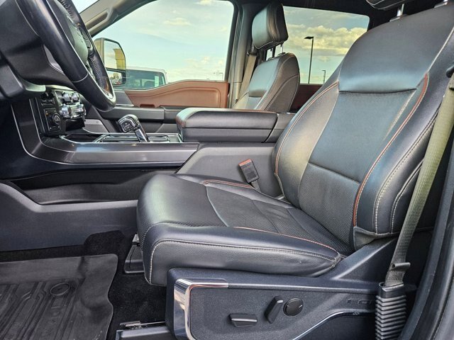 Used 2023 Gray Metallic Ford LARIAT image 47