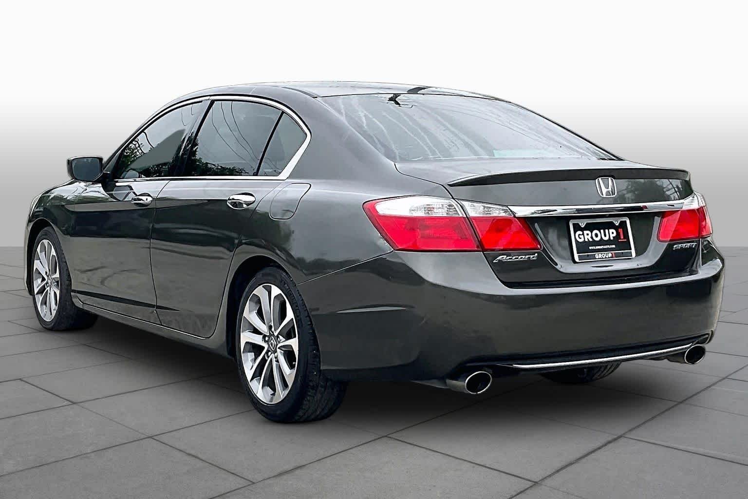 Used 2013 Hematite Metallic Honda Sport image 11