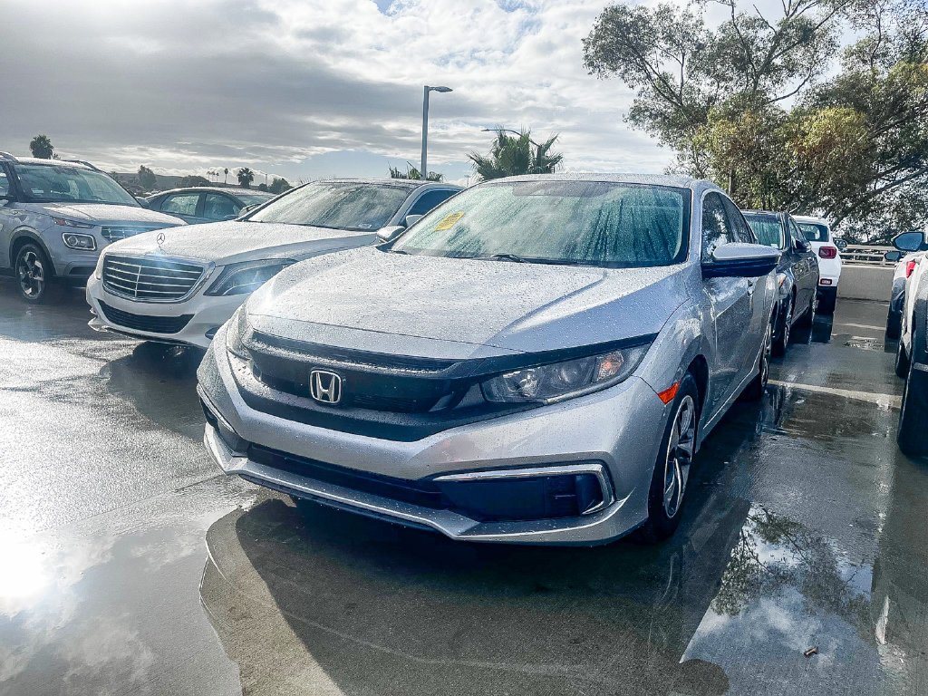 Used 2021 Silver Honda LX image 3
