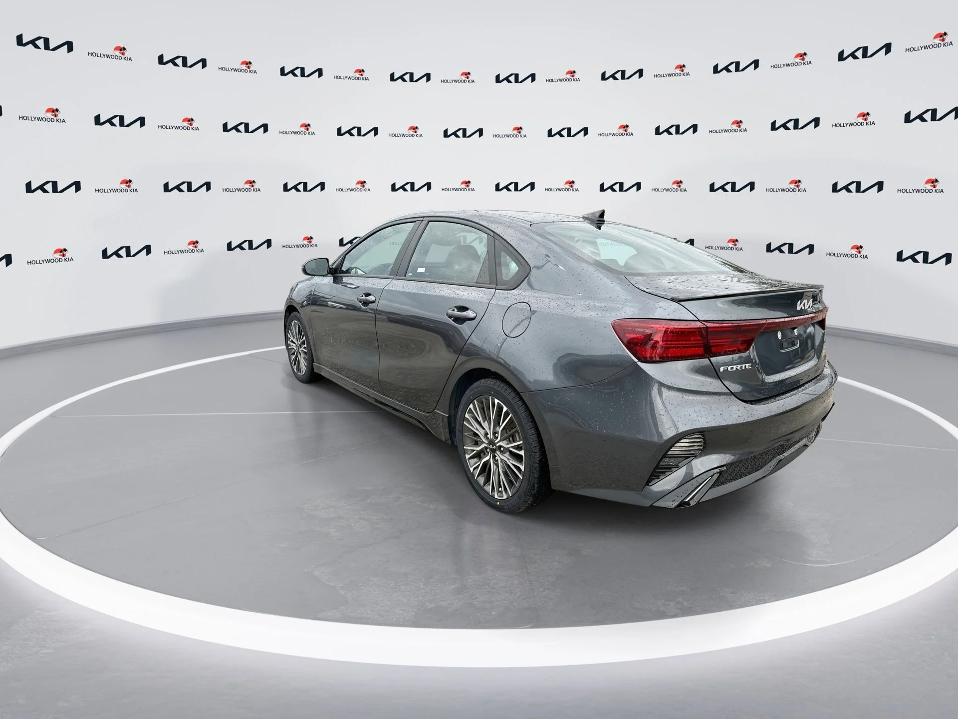 Certified Used 2024 Gravity Gray Kia GT-Line image 6