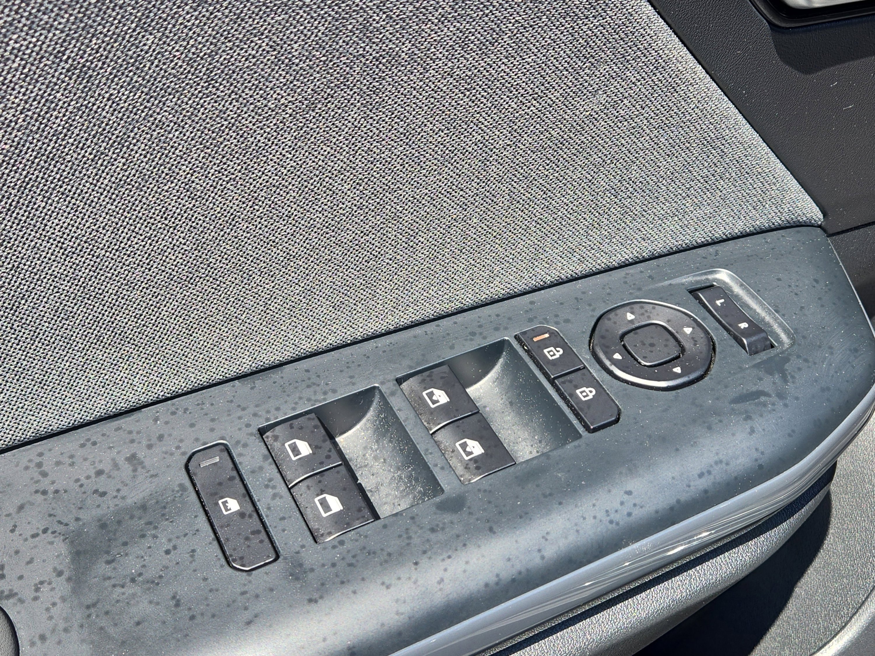 2025 Kia K4 EX - Photo 13