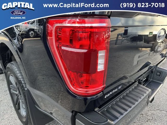 Used 2023 Blue Ford XLT image 15