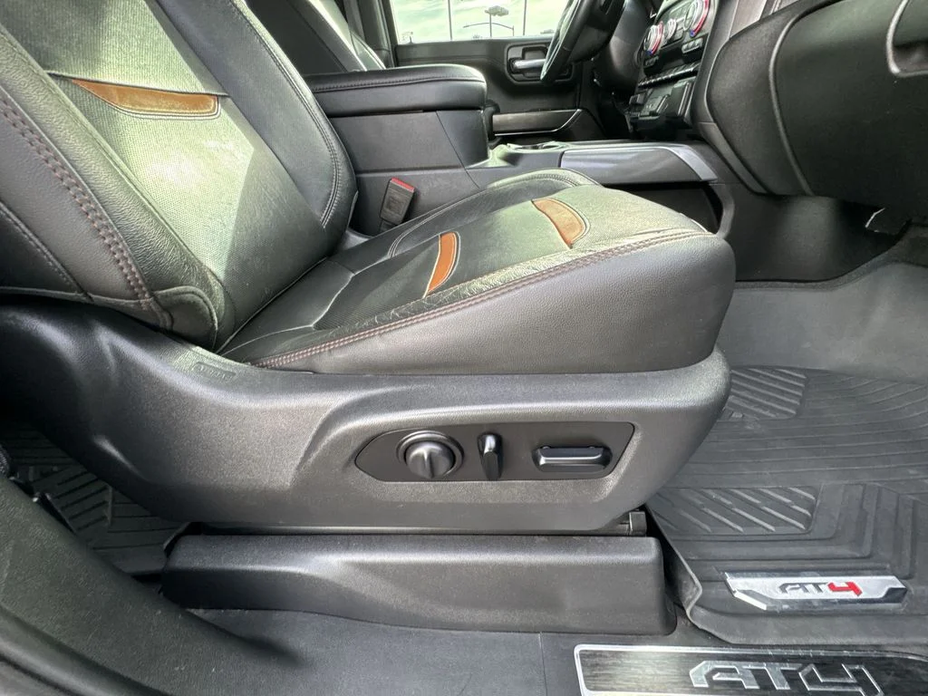 Used 2020 Blue GMC AT4 image 28