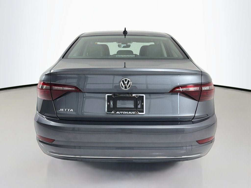 Used 2021 Platinum Gray Metallic Volkswagen SEL Automatic image 6