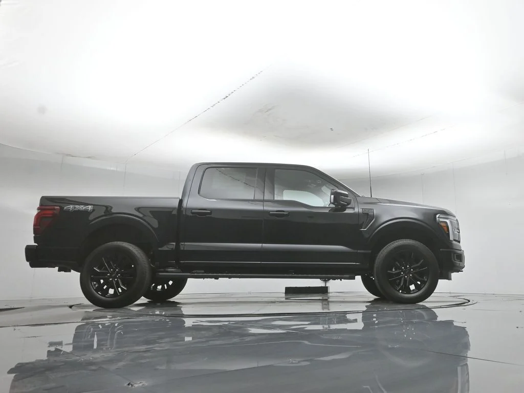 New 2026 Agate Black Metallic Ford Lariat image 49