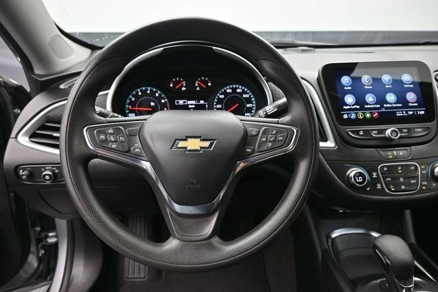 Used 2024 Gray Chevrolet LT image 7