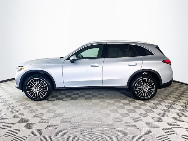 New 2026 Cirrus Silver Metallic Mercedes-Benz GLC 300 image 35