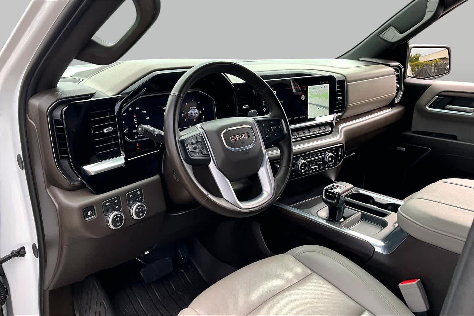 Used 2026 Summit White GMC SLT image 18