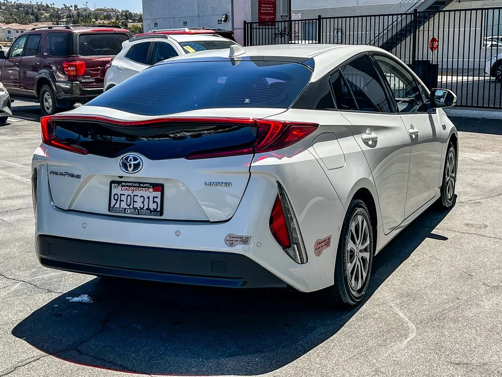 Used 2020 White Toyota Limited image 6