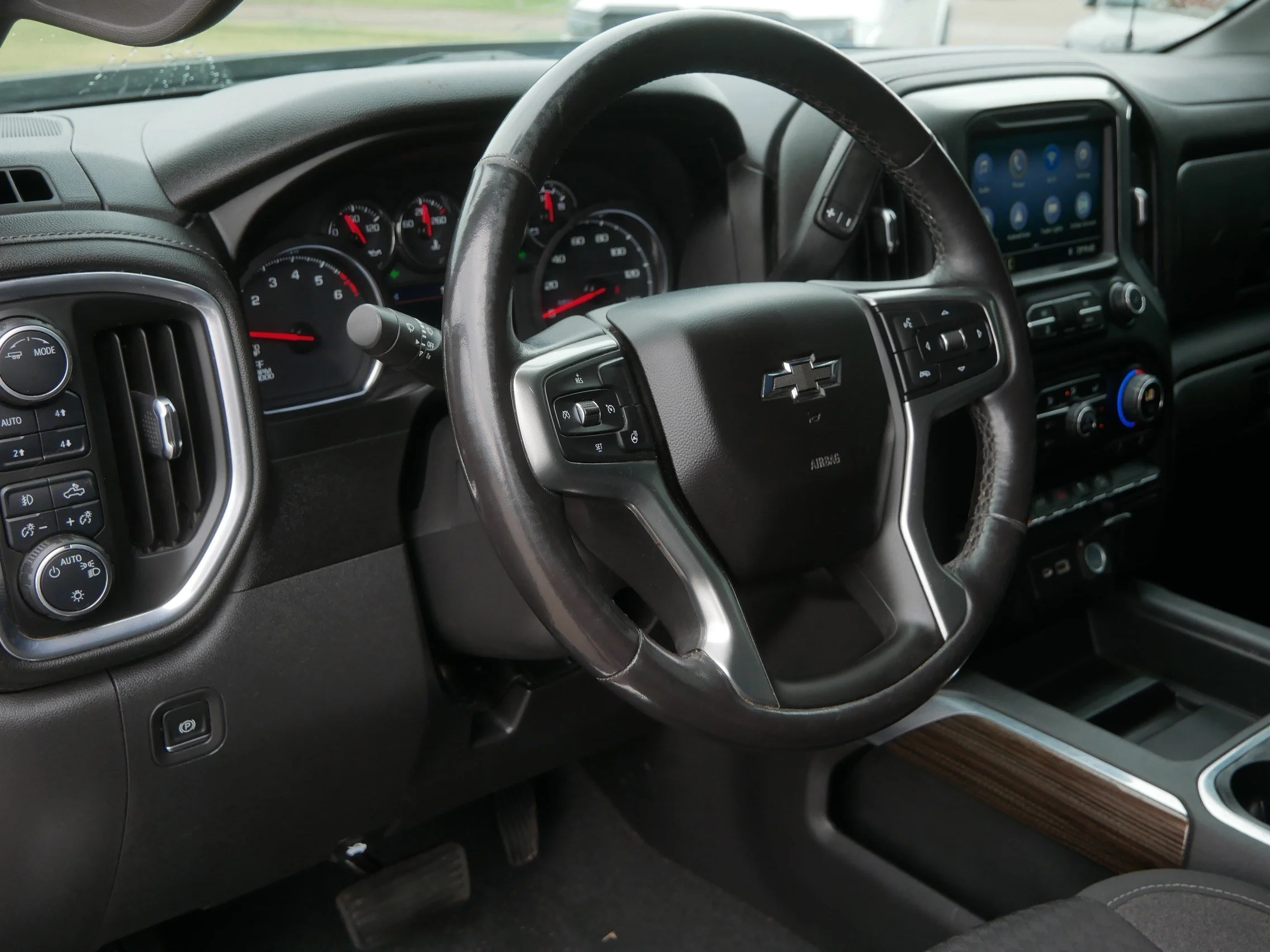 Used 2021 Northsky Blue Metallic Chevrolet LT Trail Boss image 19