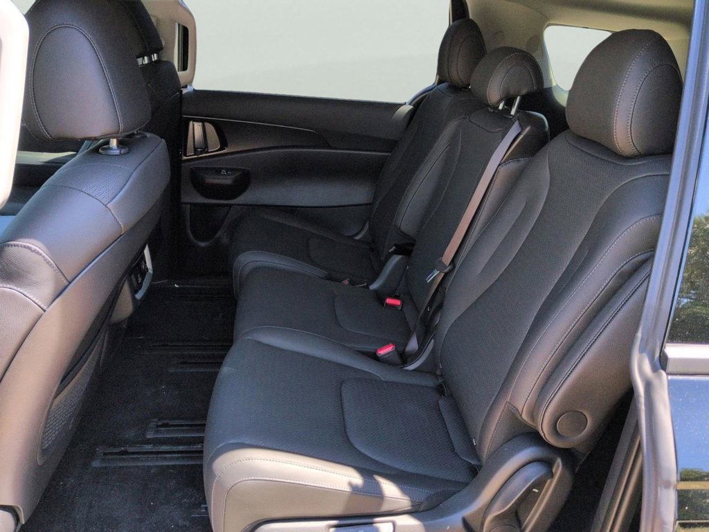 New 2026 Aurora Black Pearl Kia SX Prestige image 12