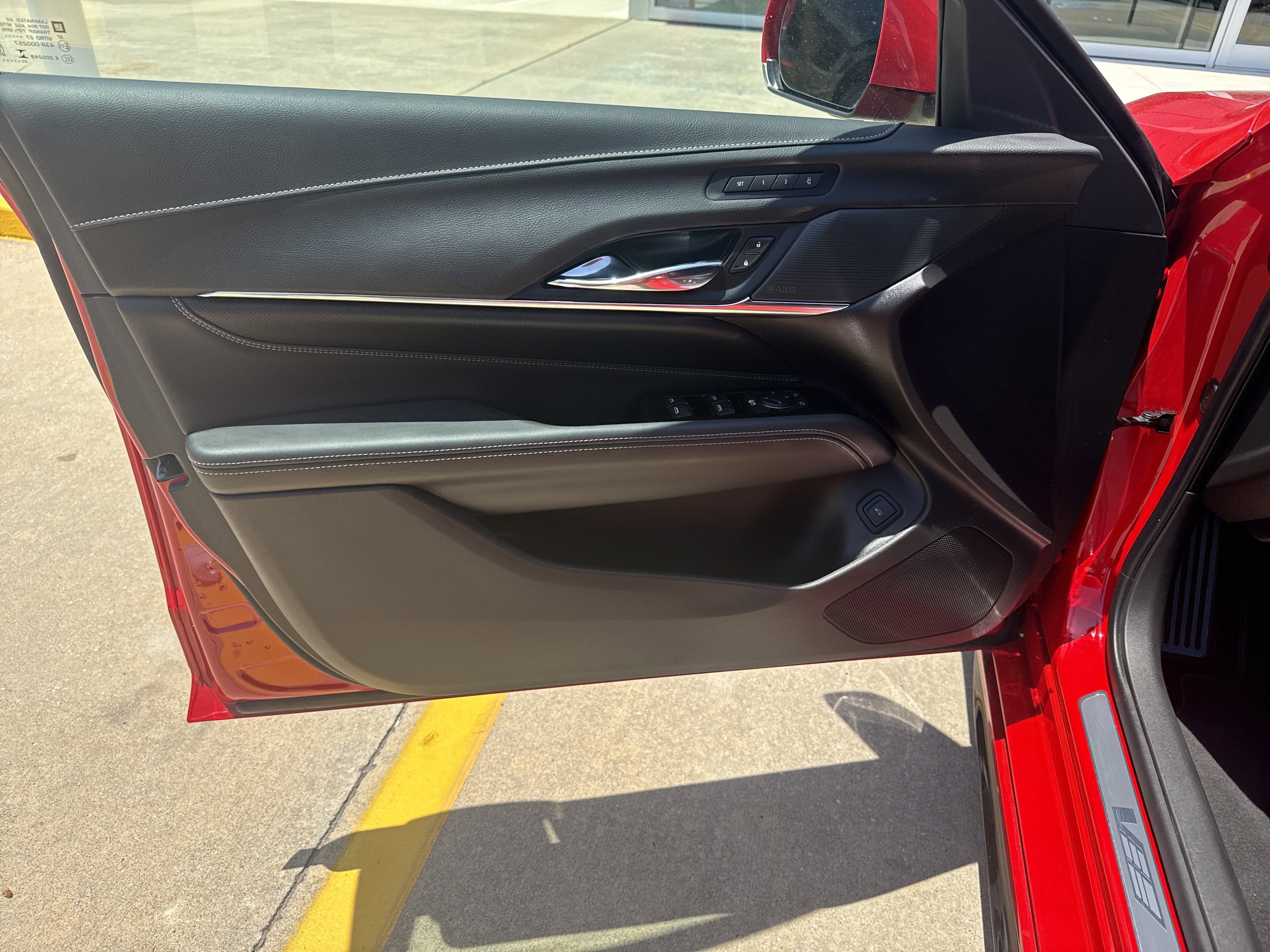 2024 Cadillac CT4 V-Series Blackwing - Photo 10