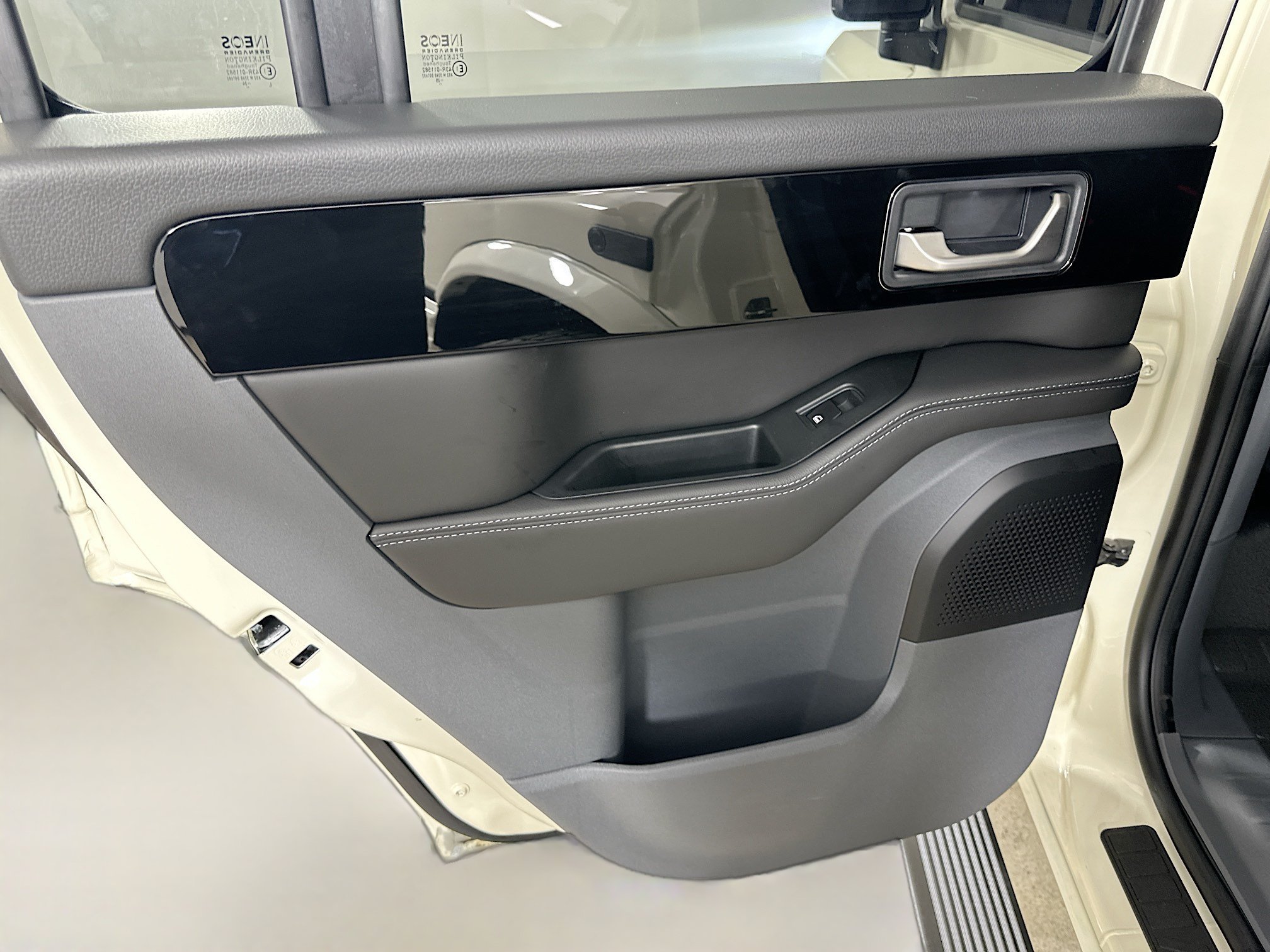 New 2026 Scottish White INEOS Fieldmaster Edition image 37