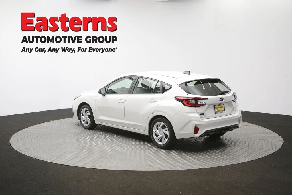 Used 2024 White Subaru Base image 61