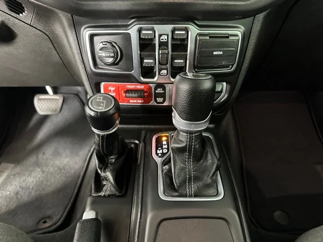 Used 2026 Gray Jeep Rubicon image 17