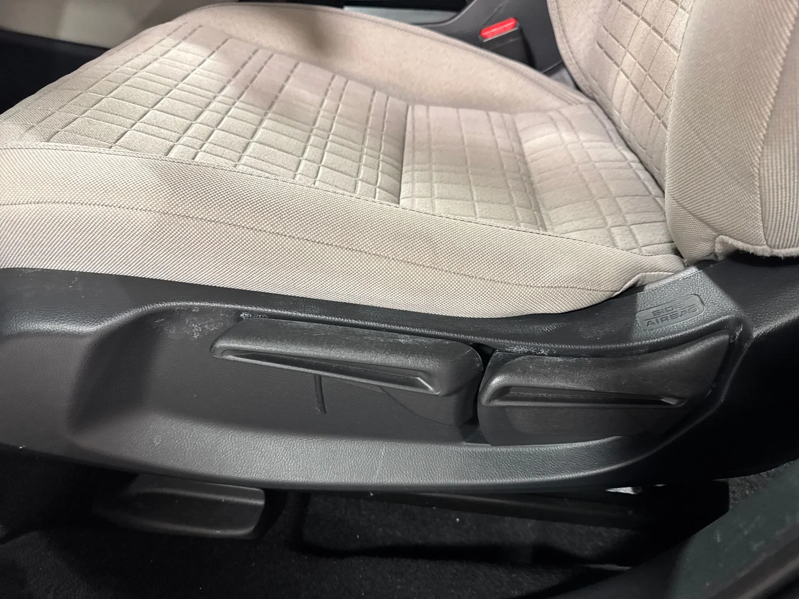 Used 2023 Modern Steel Metallic Honda LX image 14