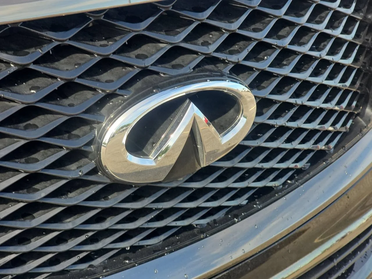Used 2022 Black INFINITI PREMIUM SELECT AWD image 32