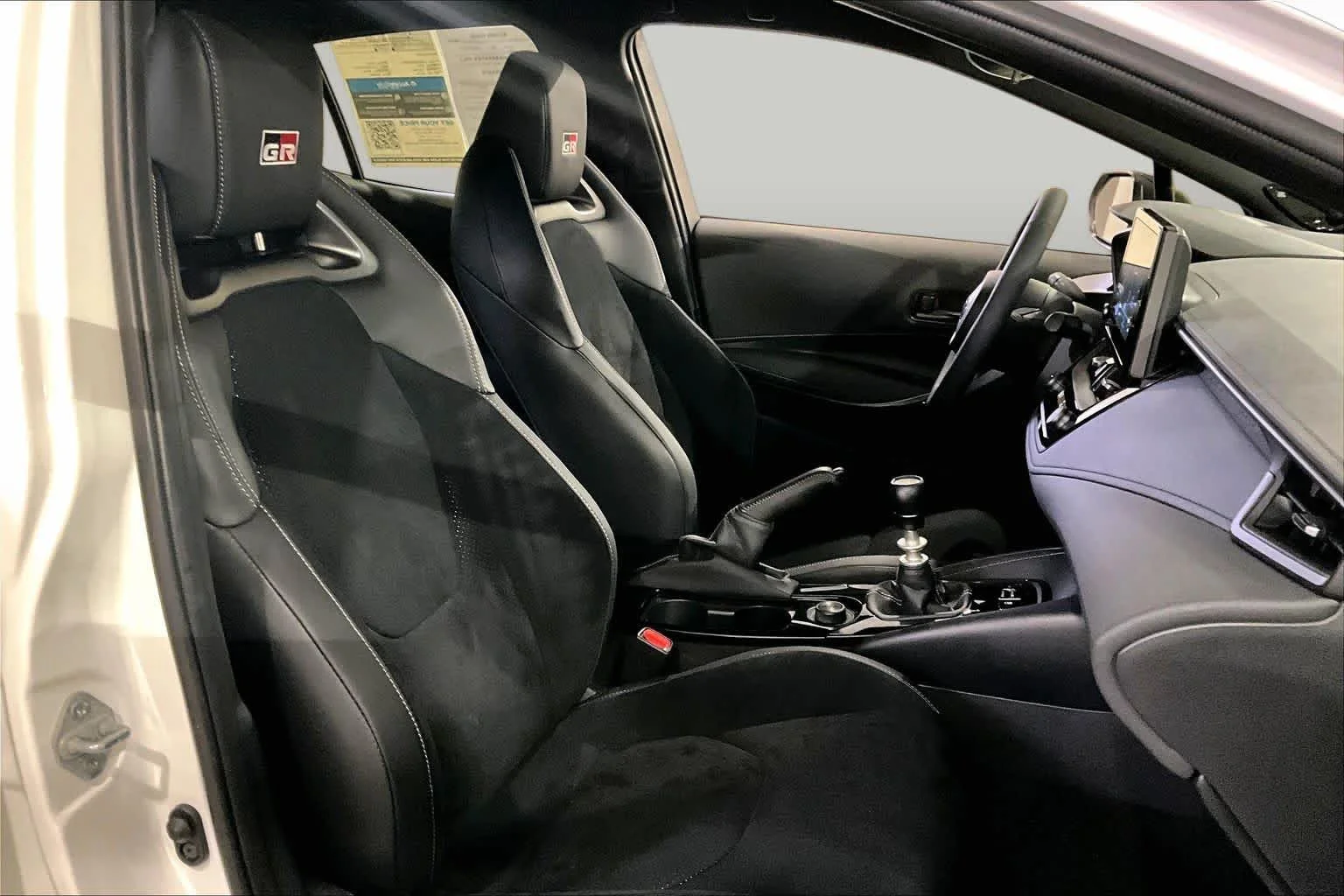Used 2025 Ice Cap Toyota Premium image 8