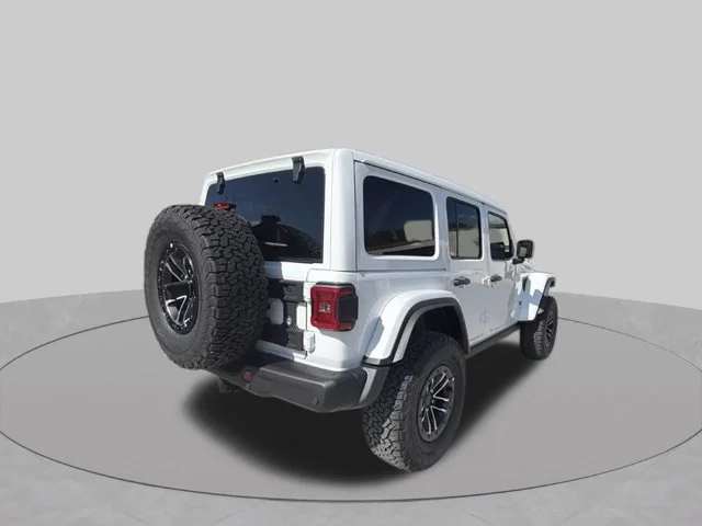New 2027 Bright White Clear-Coat Paint Jeep Rubicon X image 3
