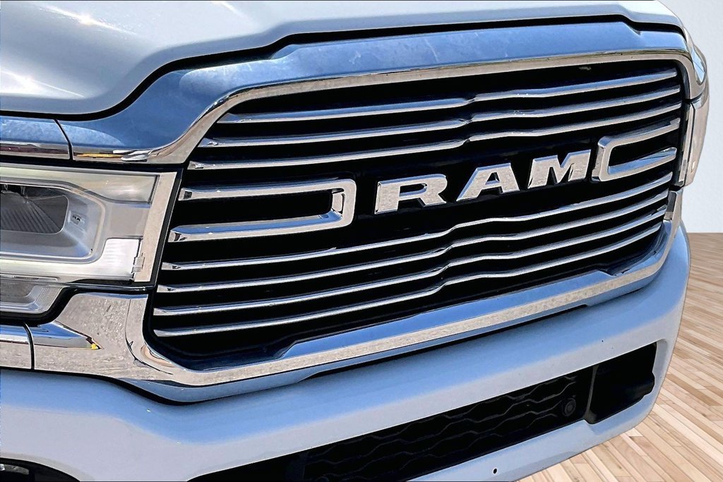 Used 2024 White Ram Laramie image 25