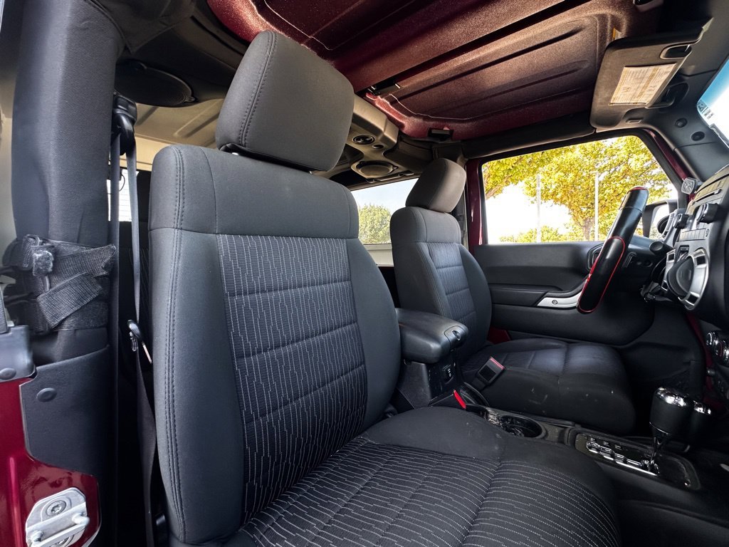 Used 2012 Red Jeep Sahara image 14