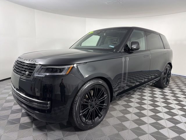 Used 2026 Black Land Rover SE image 3