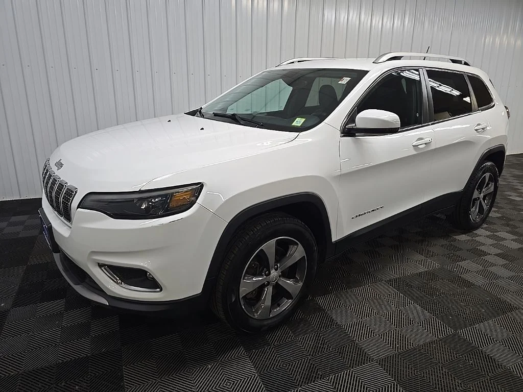 Used 2020 White Jeep Limited image 8