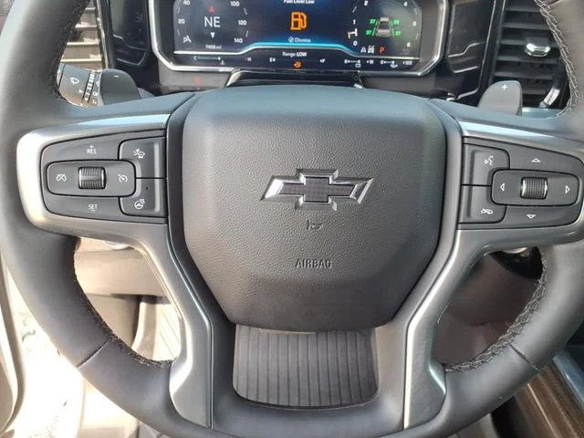 Used 2025 White Chevrolet RST image 14