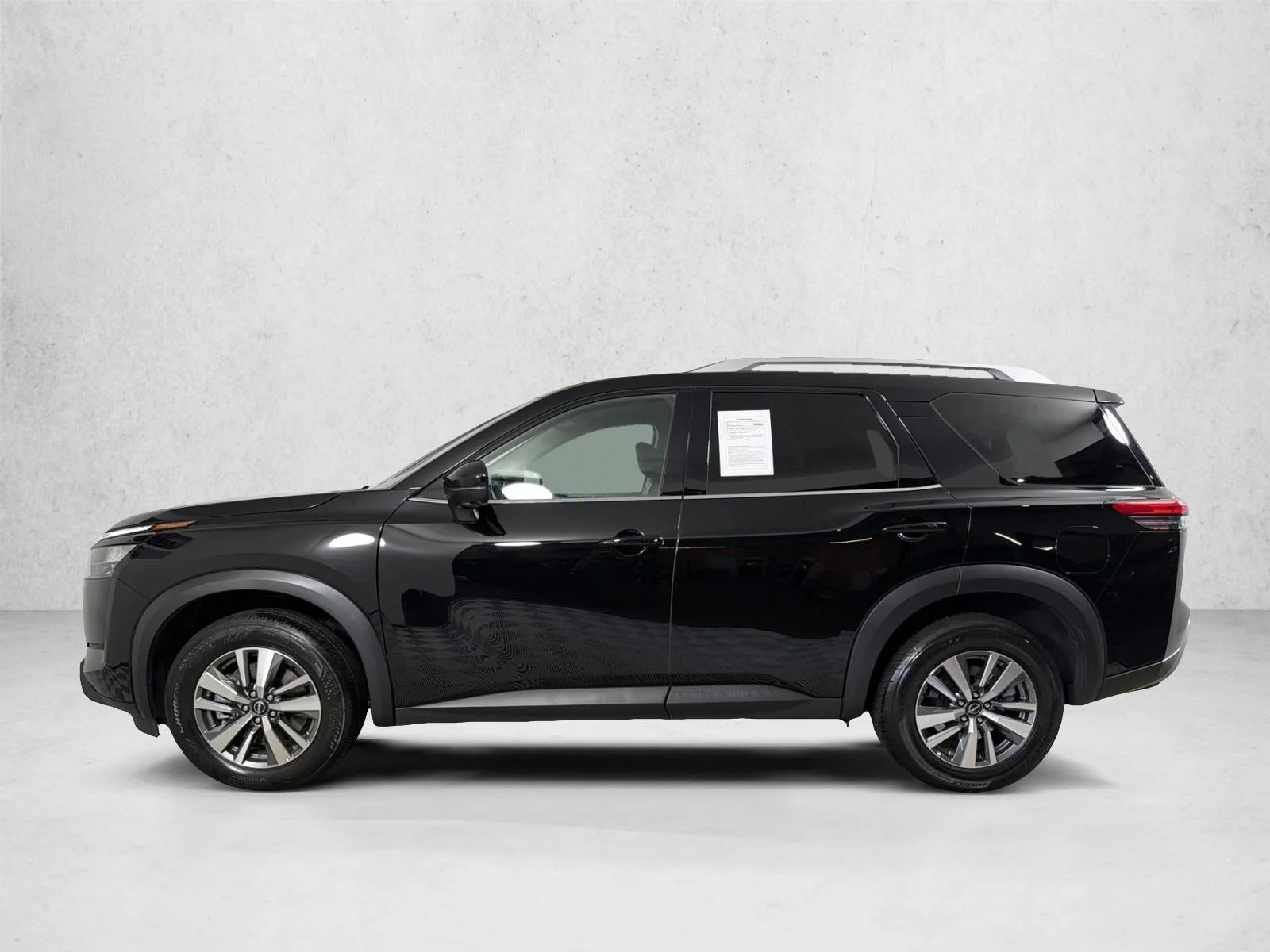 Used 2025 Black Nissan SL image 7