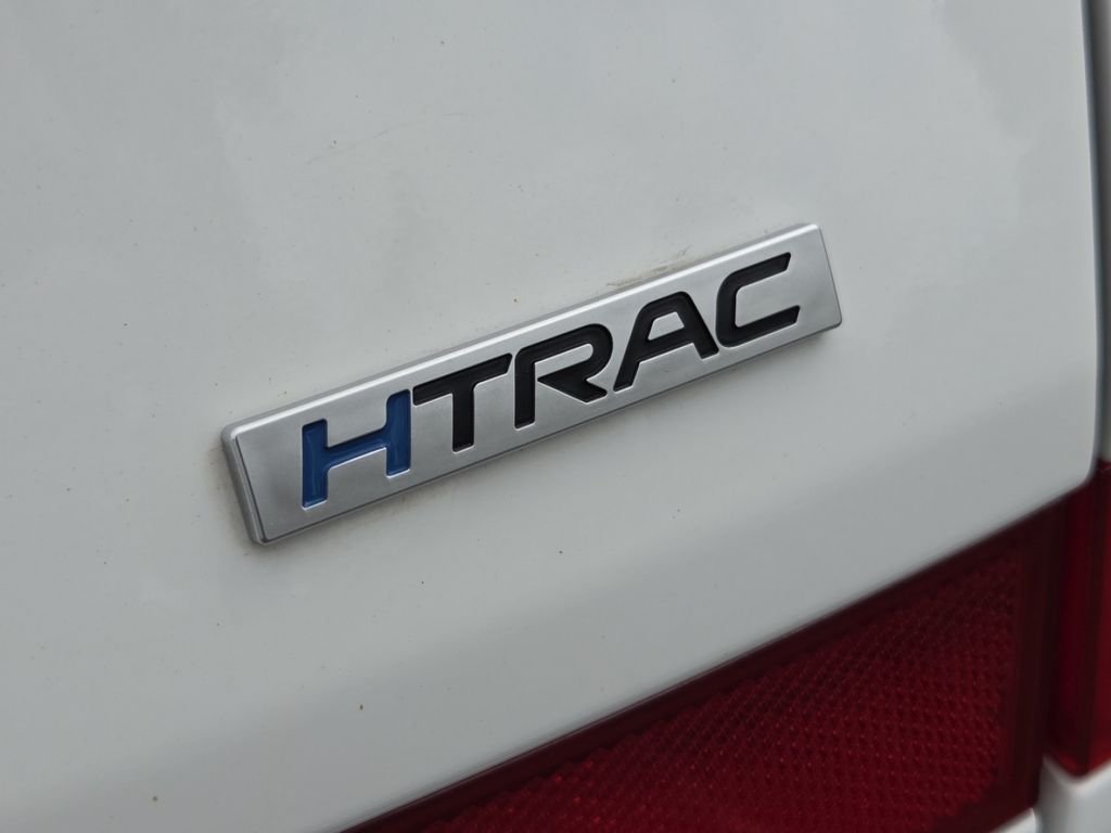 Used 2020 Winter White Hyundai SEL image 14
