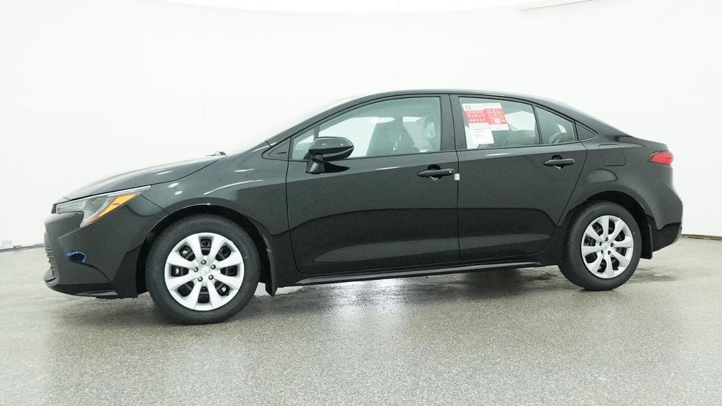 New 2026 Midnight Black Metallic Toyota LE image 4