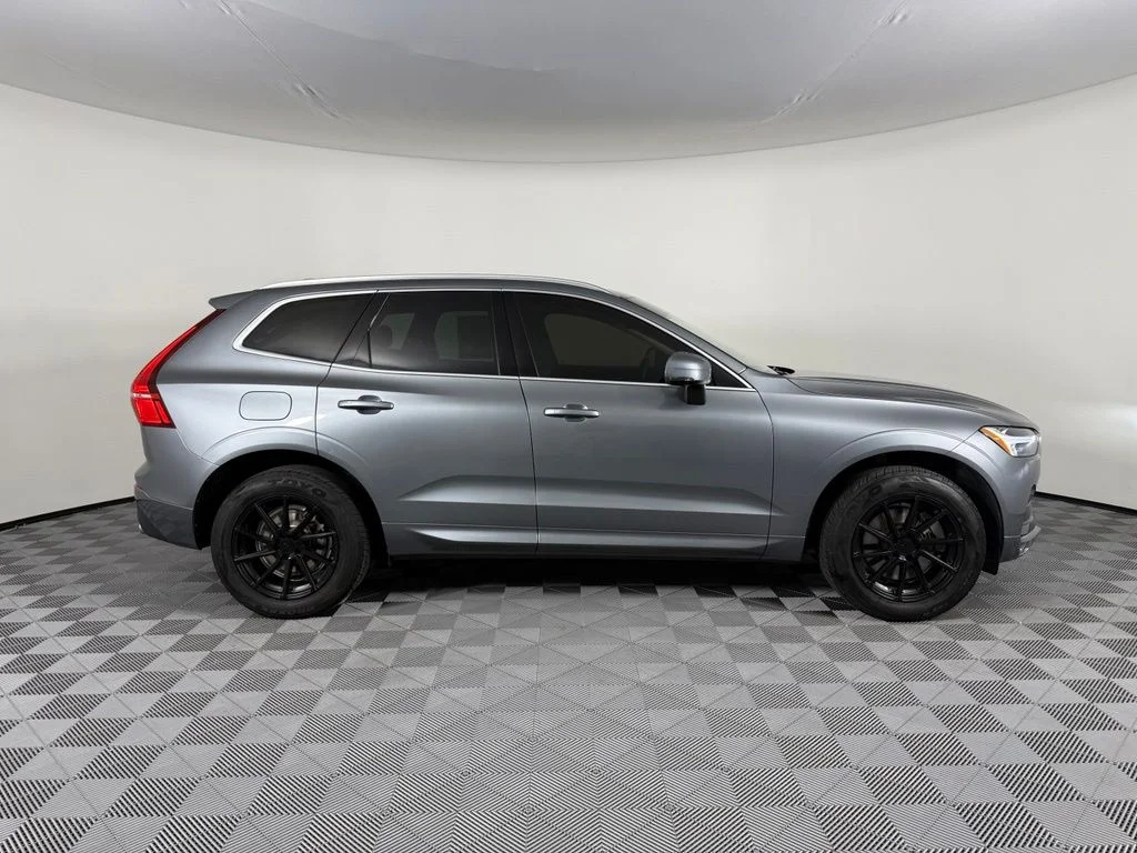 2021 Volvo XC60 Momentum - Photo 10